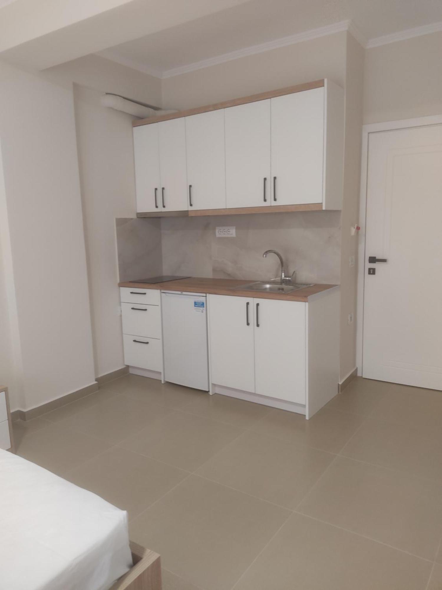 Lukova Center Apartments Luaran gambar